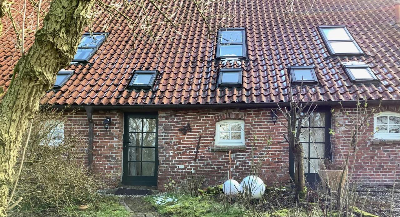 Ferienhof Spiegelhaus Krummhörn Exterior foto